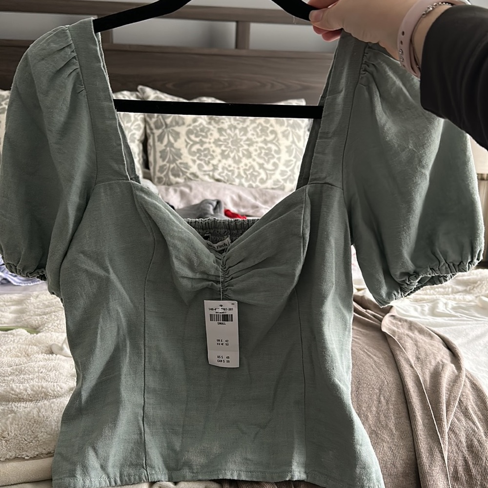 Nwt Short-Sleeve Cinched Linen-Blend Top - Picture 3 of 7